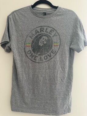 Zion Rootswear Grey Graphic Tee with Red Yellow Green Accents